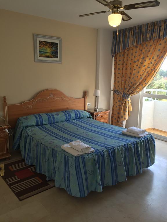 Playa Real Apartman Marbella Szoba fotó